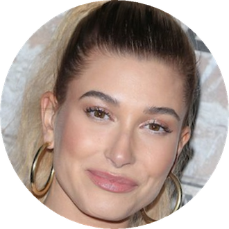 Hailey Baldwin Png (black, gray)