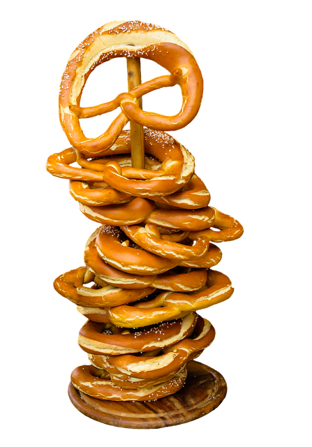 Pretzel Png Isolated Image (black)