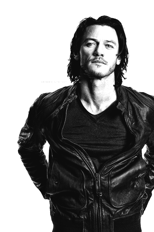 Luke Evans Transparent Png (white, black)